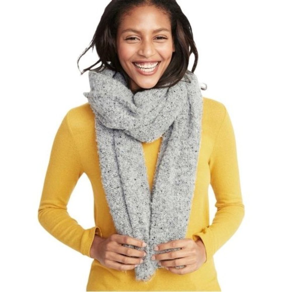 Old Navy Grey Boucle Scarf